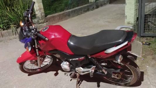 Moto recuperada pelo 52° Batalhão da Polícia Militar
