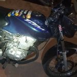 Capacete denuncia motociclista suspeito de homicídio que acaba preso no interior de Minas  