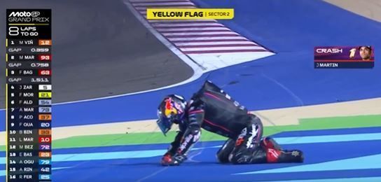 Atual campeão da Moto GP sofre queda, fratura 11 costelas e está internado