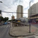 Motociclista bate em mureta de córrego, cai e morre na região Nordeste de BH
