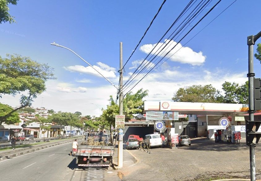Motorista de app é baleado e dirige 1 km até posto de gasolina para pedir socorro em BH