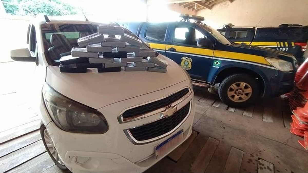Pedido de noivado acaba com prisão de motorista de aplicativo por tráfico de drogas na BR-262 