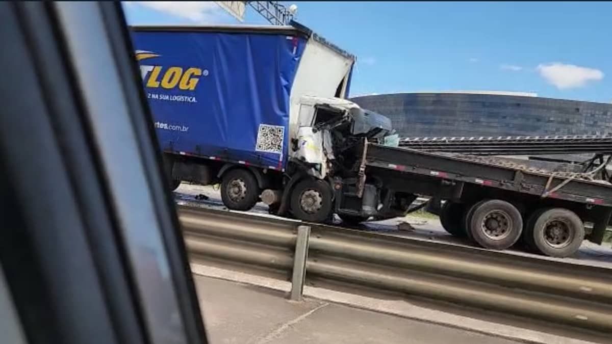 Motorista morre em acidente na MG-10, em frente à Cidade Administrativa