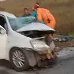 Vídeo: BR-262 está interditada há 13 horas após acidente que deixou um morto e dois em estado grave