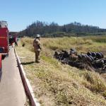 Motorista fica ferido em tombamento de carreta na BR-267 na Zona da Mata