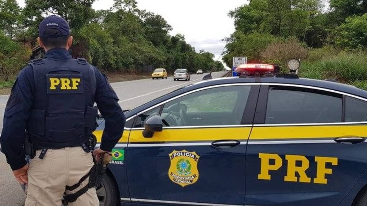 Ano Novo supera Natal em multas por dirigir sob efeito de álcool, aponta PRF