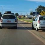 Vídeo: motoristas ignoram leis e usam acostamento da BR-040