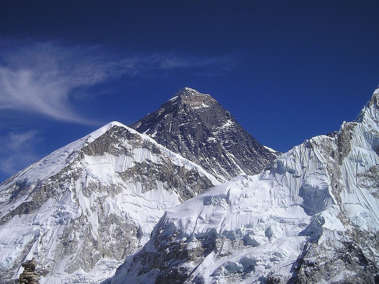 Pé que pode ser de alpinista desaparecido há 100 anos é encontrado no Everest