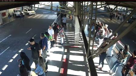 Movimentação intensa na estação nesta quarta (3)