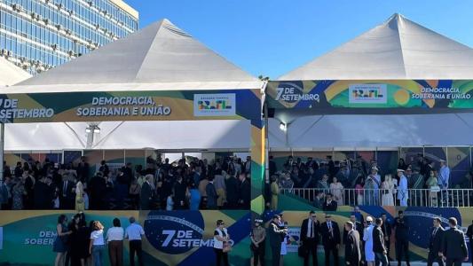 Movimentação para desfile em Brasília (DF) já começa a acontecer nesta quinta (7)