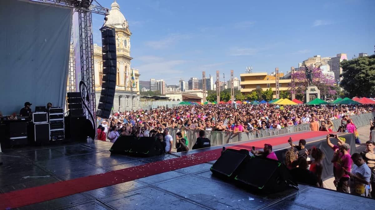 Parada LGBTQIA+ espera reunir 250 mil pessoas no Centro de BH neste domingo (9) 