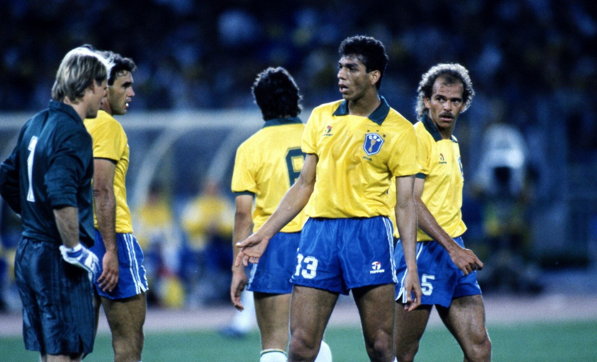 Ídolo do Flamengo exalta ex-zagueiro de Atlético e Cruzeiro: 'Maior que vi na vida'