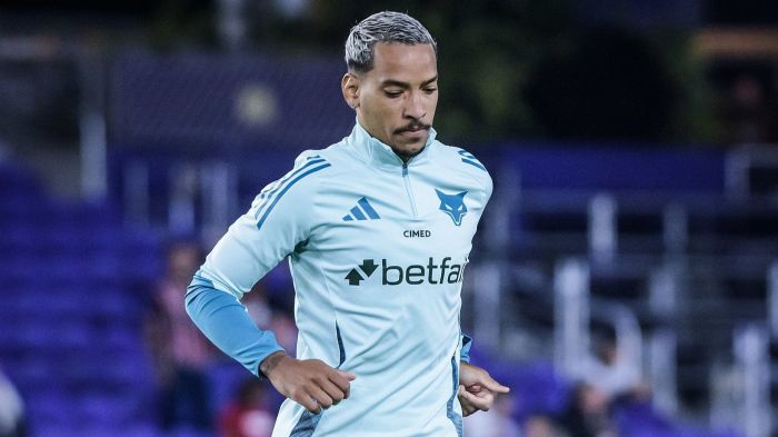 Matheus Pereira na estreia do Cruzeiro em 2025