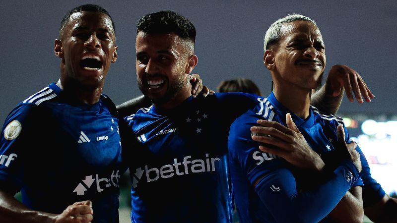 Matheus Pereira diz como reforços podem ajudar o Cruzeiro e faz projeção