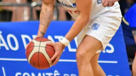 Ricardo Fischer em jogo do KTO Minas no Torneio Abertura NBB 2025