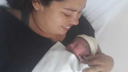 Mulher dá a luz logo após descobrir gravidez no interior de SP