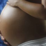Mulher dá entrada em hospital para dar à luz e tem a mão amputada no Rio de Janeiro 