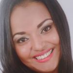 Homem mata mulher a facadas e fere filha após ter caso descoberto em Minas