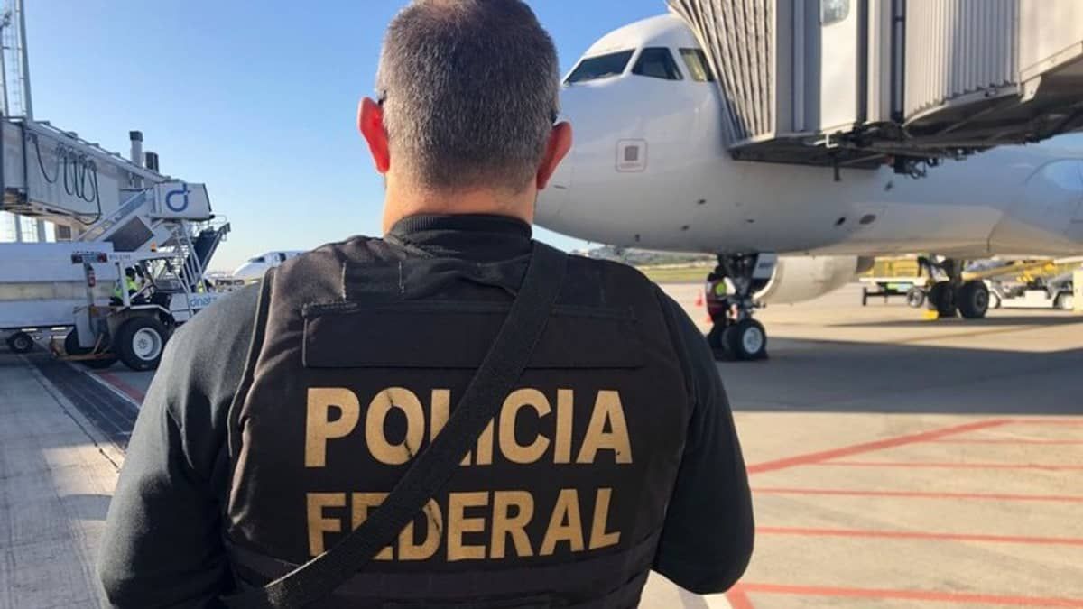 Angolana é presa com cápsulas de cocaína no estômago, em Guarulhos 