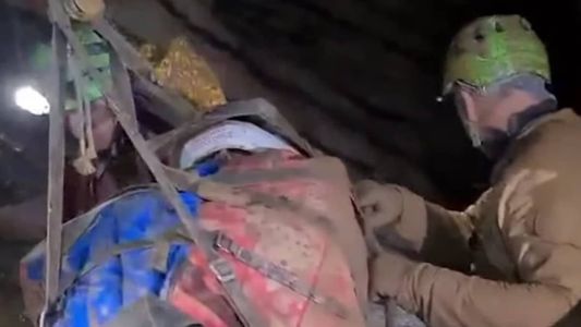 Mulher teve ferimentos nas pernas, mas permaneceu consciente