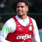 Zagueiro do Palmeiras se aproxima de retorno aos gramados