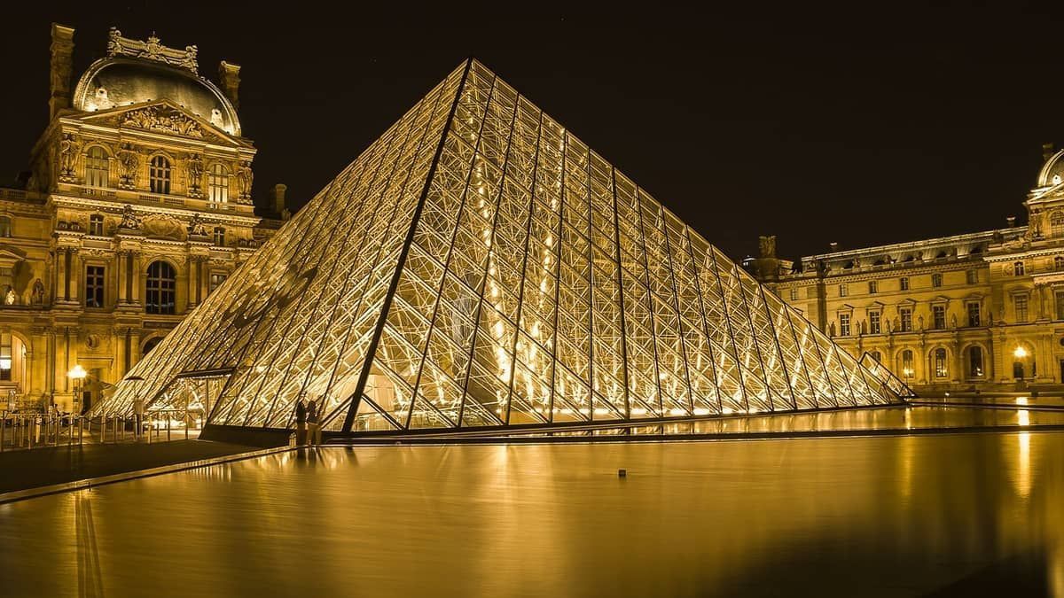 Museu do Louvre, em Paris, é novamente fechado parcialmente por causa de greve