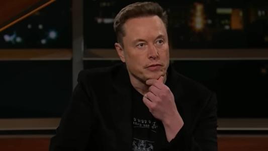 Musk anunciou mudanças neste sábado (1º)