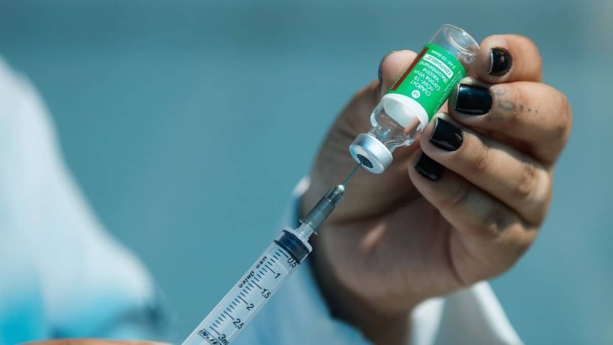 Ministério anuncia calendário de vacinação contra Covid a partir de fevereiro