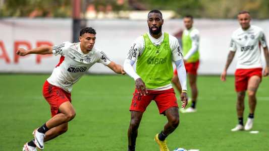 Na ausência de Arrascaeta, Gerson deve ganhar mais liberdade no Flamengo de Sampaoli