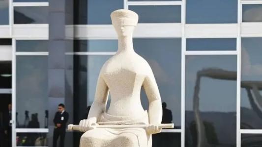 Na avaliação do órgão, o juiz marcar uma audiência é uma ofensa aos 'direitos humanos das mulheres'