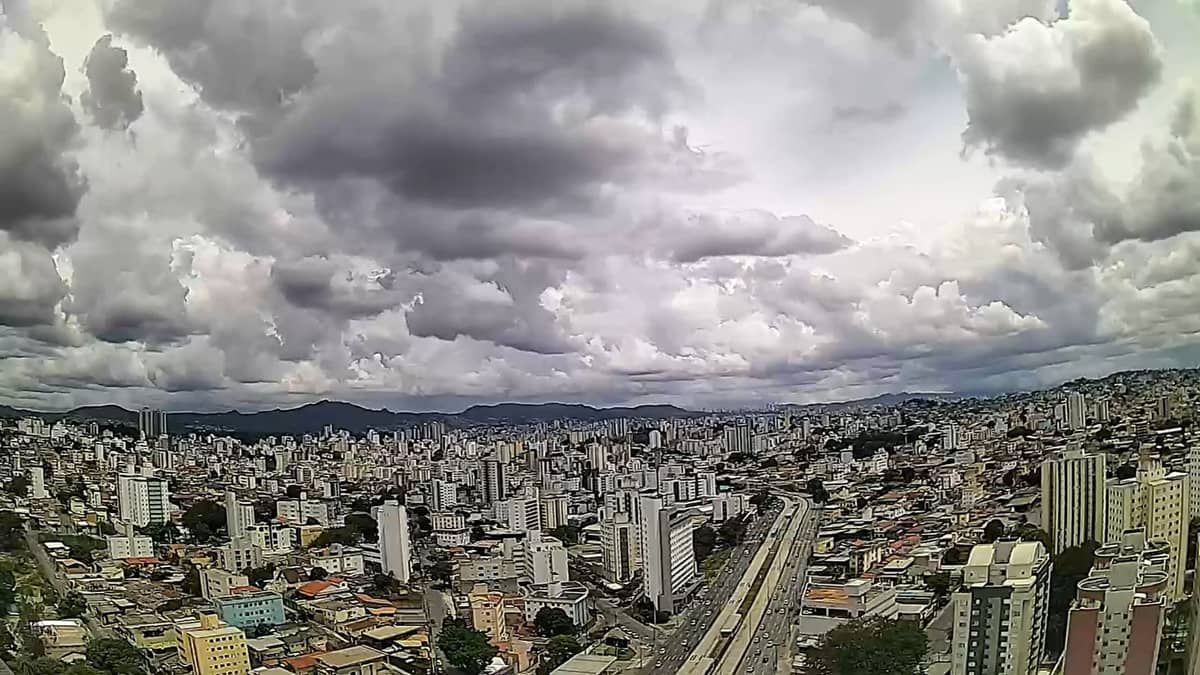 Defesa Civil emite alerta de risco geológico para região de BH; veja recomendações