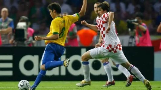 Na Copa do Mundo de 2006, o Brasil venceu a Croácia com um golaço de Kaká