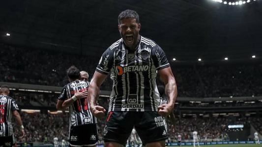 Na derrota para o Coritiba, Hulk marcou pela primeira vez na Arena MRV