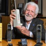 Celular completa 50 anos: veja o que diz inventor do aparelho