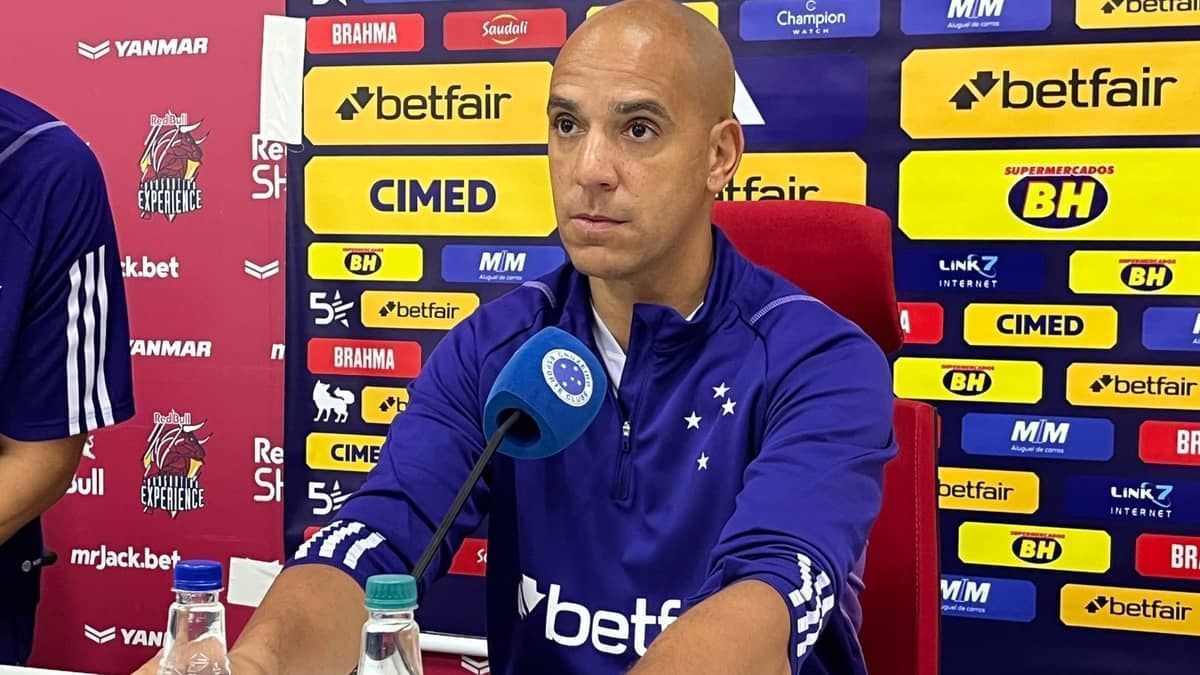Como Pepa geriu o vestiário para levar Cruzeiro à vitória em sua estreia