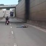Algemado, suspeito de estelionato fratura o fêmur ao pular de viaduto para fugir da PM  