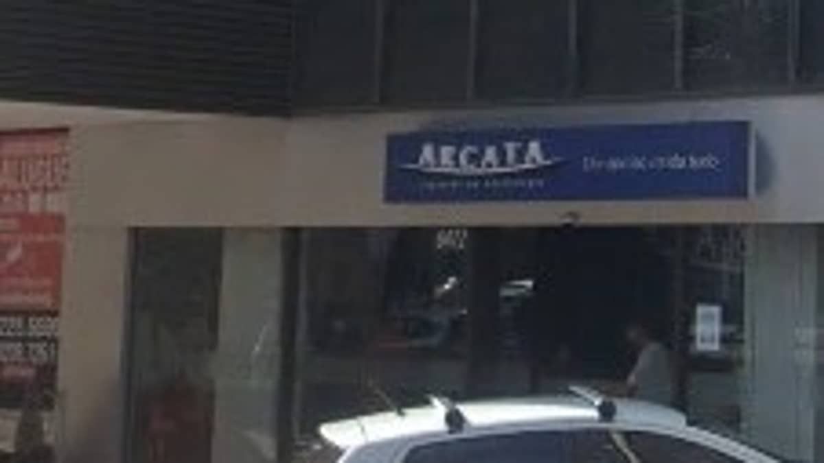 Uma semana após fechamento de clínica, em BH, clientes continuam sem respostas: 'sem esperança'