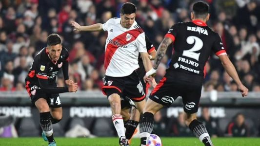 Nacho Fernández marcou segundo gol do River Plate sobre o Instituto