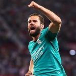 Real Madrid anuncia renovação de zagueiro até 2024