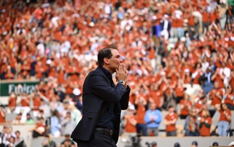 Rafael Nadal em homenagem recebida na Quadra Central de Roland-Garros, em 25 de maio de 2025