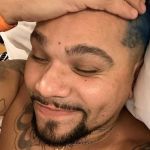 Naldo Benny se pronuncia após ser acusado de cobrar para tirar fotos com fãs