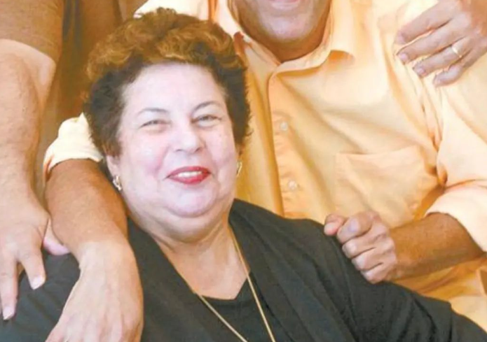 Morte de Nana Caymmi, crítica do PT, passa batido por Lula