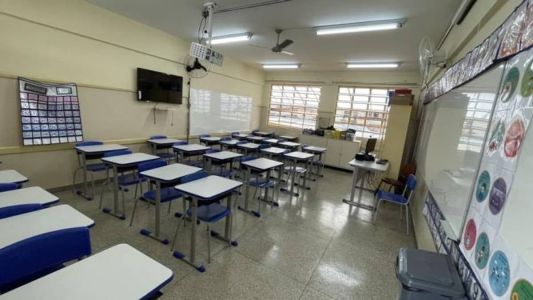 Não devem fazer o sobrecadastro os alunos cadastrados em 2022 que já confirmaram a matrícula