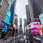 Você pagaria R$ 190 para aparecer por 15 segundos no telão da Times Square em Nova York?