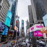 Você pagaria R$ 190 para aparecer por 15 segundos no telão da Times Square em Nova York?