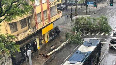 Não há informações de feridos