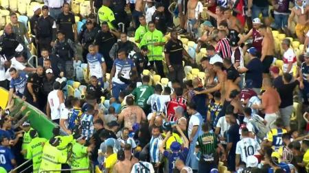 Não houve separação das torcidas de Brasil e Argentina