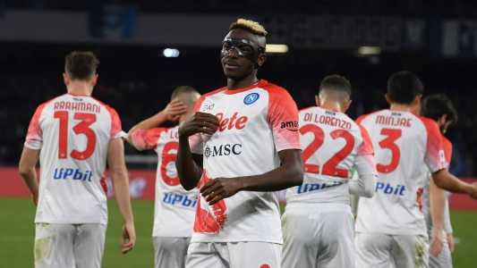 Napoli é o líder isolado do campeonato italiano