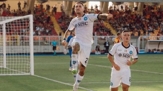 Napoli goleou o Lecce fora de casa neste sábado (30), por 4 a 0