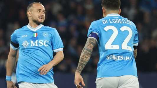 Stanislav Lobotka e Giovanni Di Lorenzo em Napoli 1 x 0 Sassuolo, pelo Italiano 2025/2026